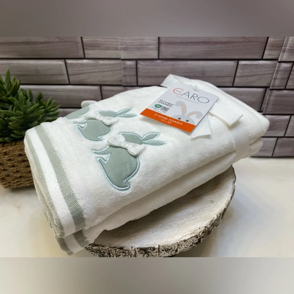 CARO HOME ❤️ 2pk Hampshire Bunny With Bow Cotton Hand Towels NWT